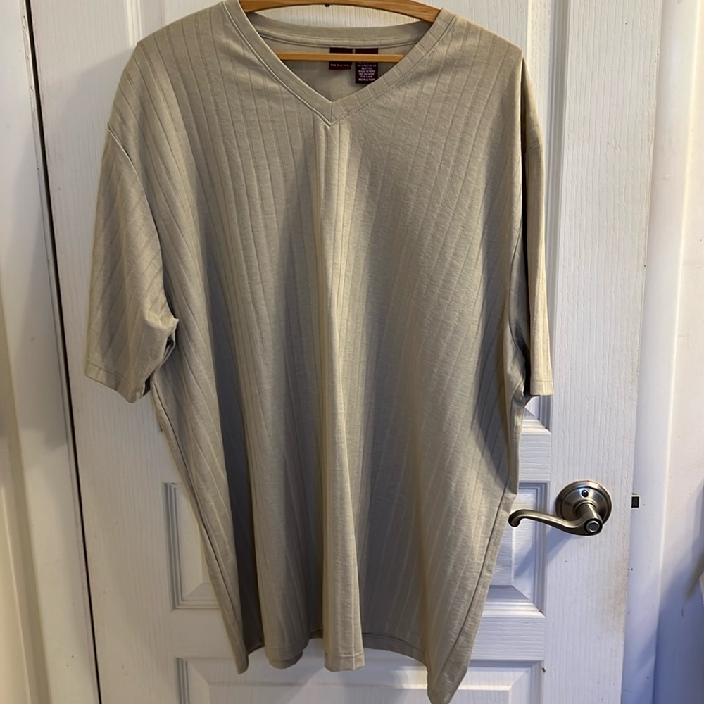 Men’s ribbed T Shirt Merona size XL Tan